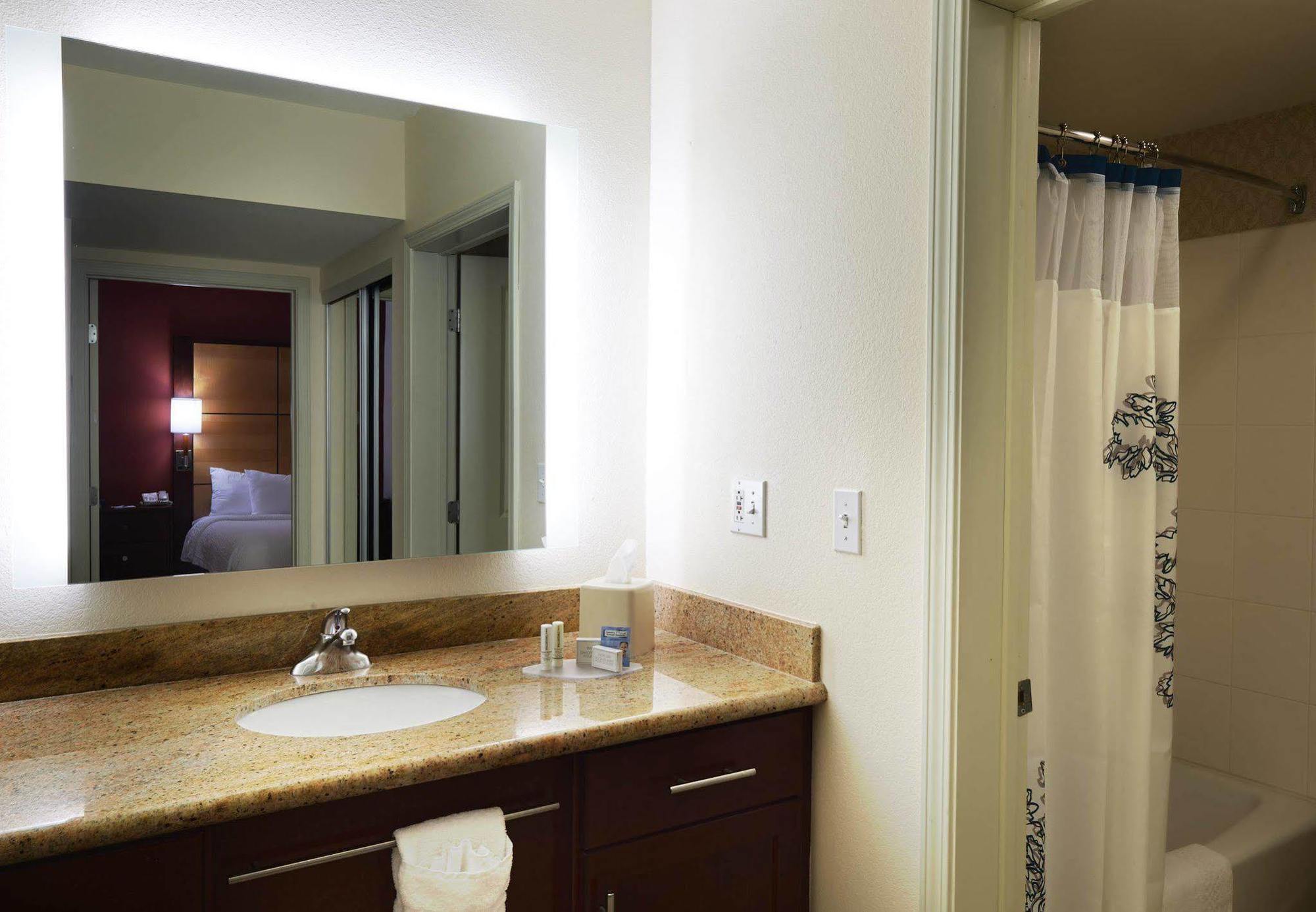 Residence Inn Lafayette Airport Exteriör bild